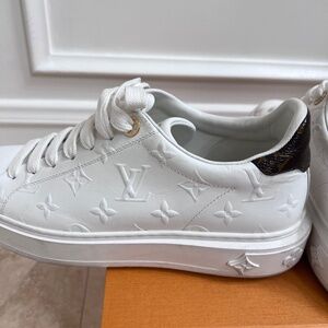 Louis Vuitton Time Out Sneaker